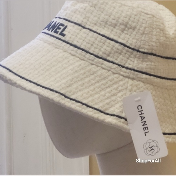 CHANEL Ivory Textured Bucket Hat - Picture 7 of 9